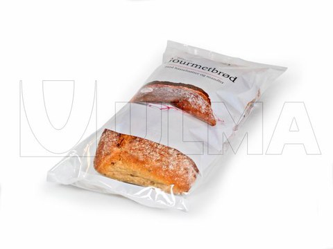 Bread packaging in flow pack wrapper