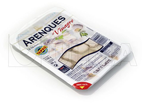 Herrings in vinegar packaging in traysealing