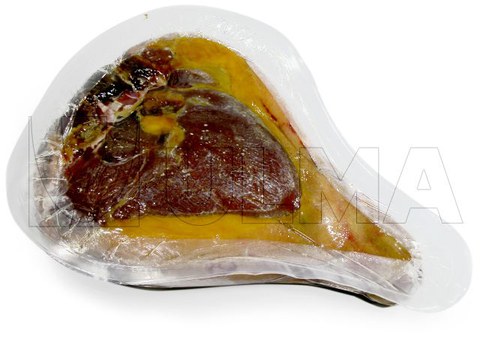 Boneless ham packaging in thermoforming in vacuum pack in flexible film