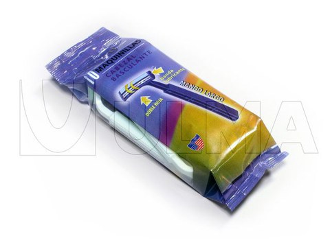Group of 10 blades packaging in flow pack wrapper (HFFS)