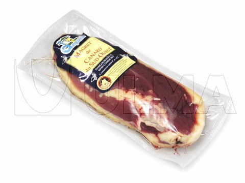 Duck pieces vacuum packaging in thermoforming in flexible film