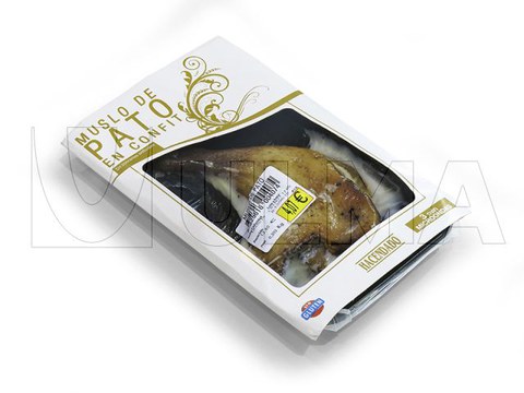 Duck thigs confit packaging in traysealing in skin pack