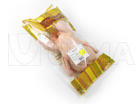 Whole chicken packaging in flow pack (hffs) with BOPP film