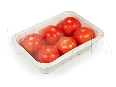 Tomato packaging in traysealing with a cellulose tray