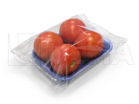 Tomatoes packaging in flow pack wrapper (HFFS) in trays