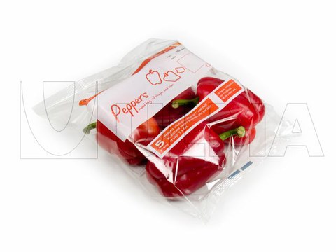 Whole peppers packaging in vertical machine (VFFS) in pillow pack.