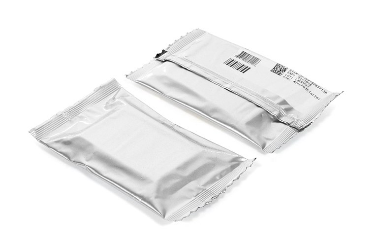 Envase de blister y folleto.jpg