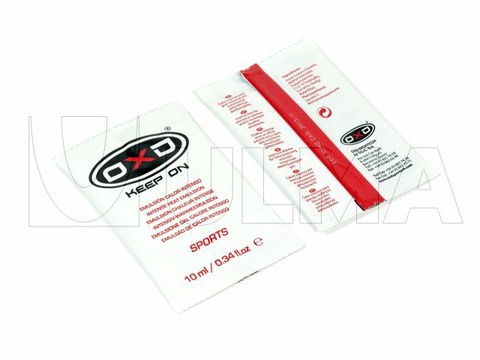 Envasado de cremas, geles y aceites en almohadilla en film laminado.