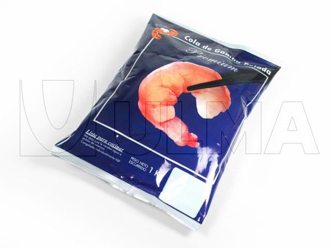 Envasado de gambas congeladas en bolsa almohadilla y film laminado.
